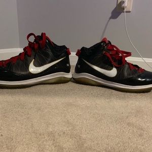 LeBron shoes